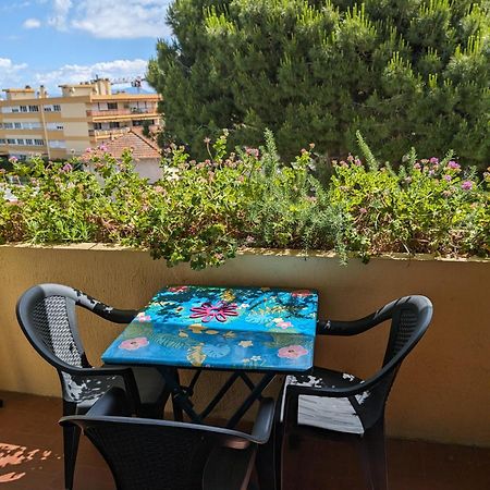 Studio Calme Dernier Etage Antibes Luaran gambar